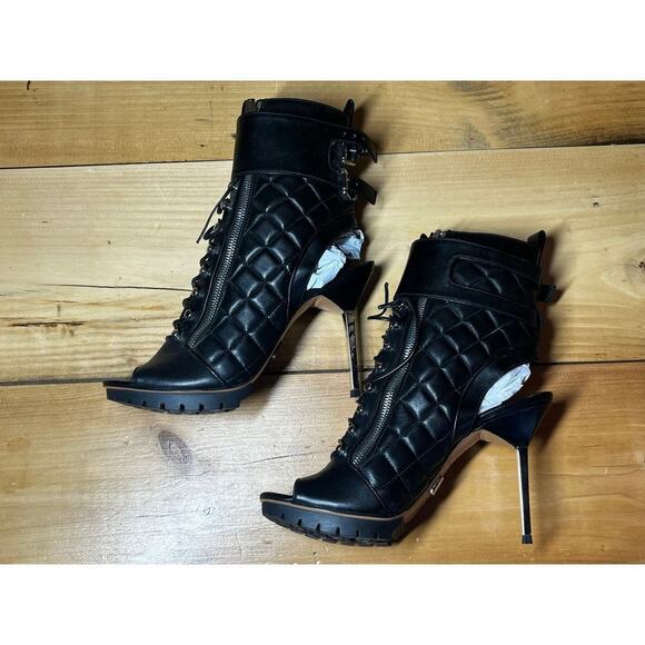 Michael Kors Women's Teagan Boot Heel. Quilted.Lace up shoe.Leather w/ box. Sz 8 - Picture 9 of 12